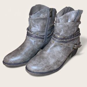 XAPPEAL “Shania” Western Style Ankle Booties with Straps Low Heel Gray Size 9